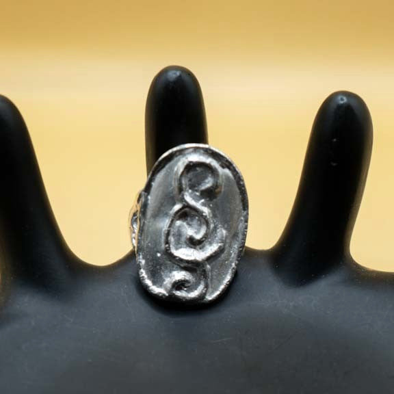 Connected Oval Signet Ring