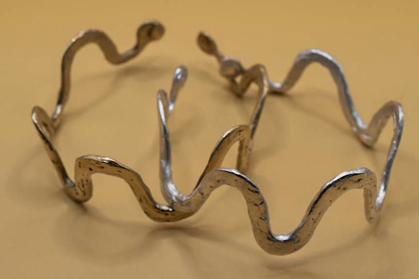 Wavy Arm Cuff