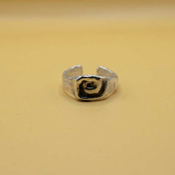 Swirly Toe Ring