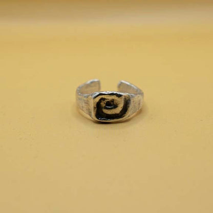 Swirly Toe Ring